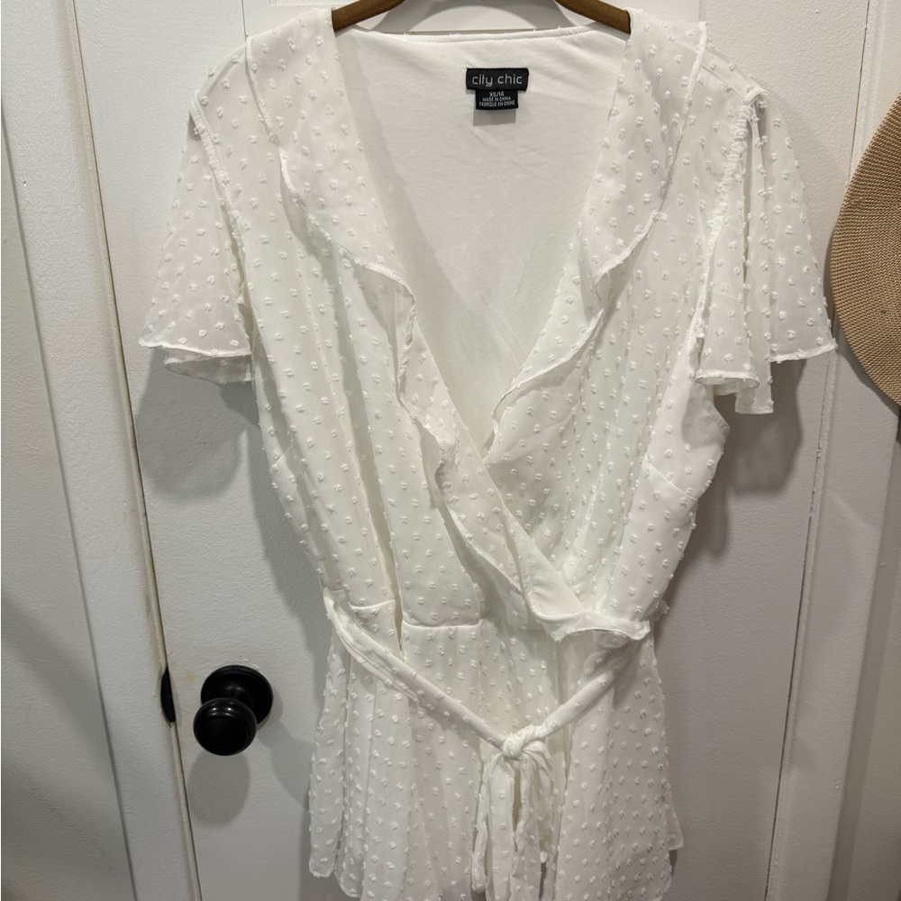 City Chic White Polka Dot Flutter Sleeve Ruffle Wrap Top Size 14
